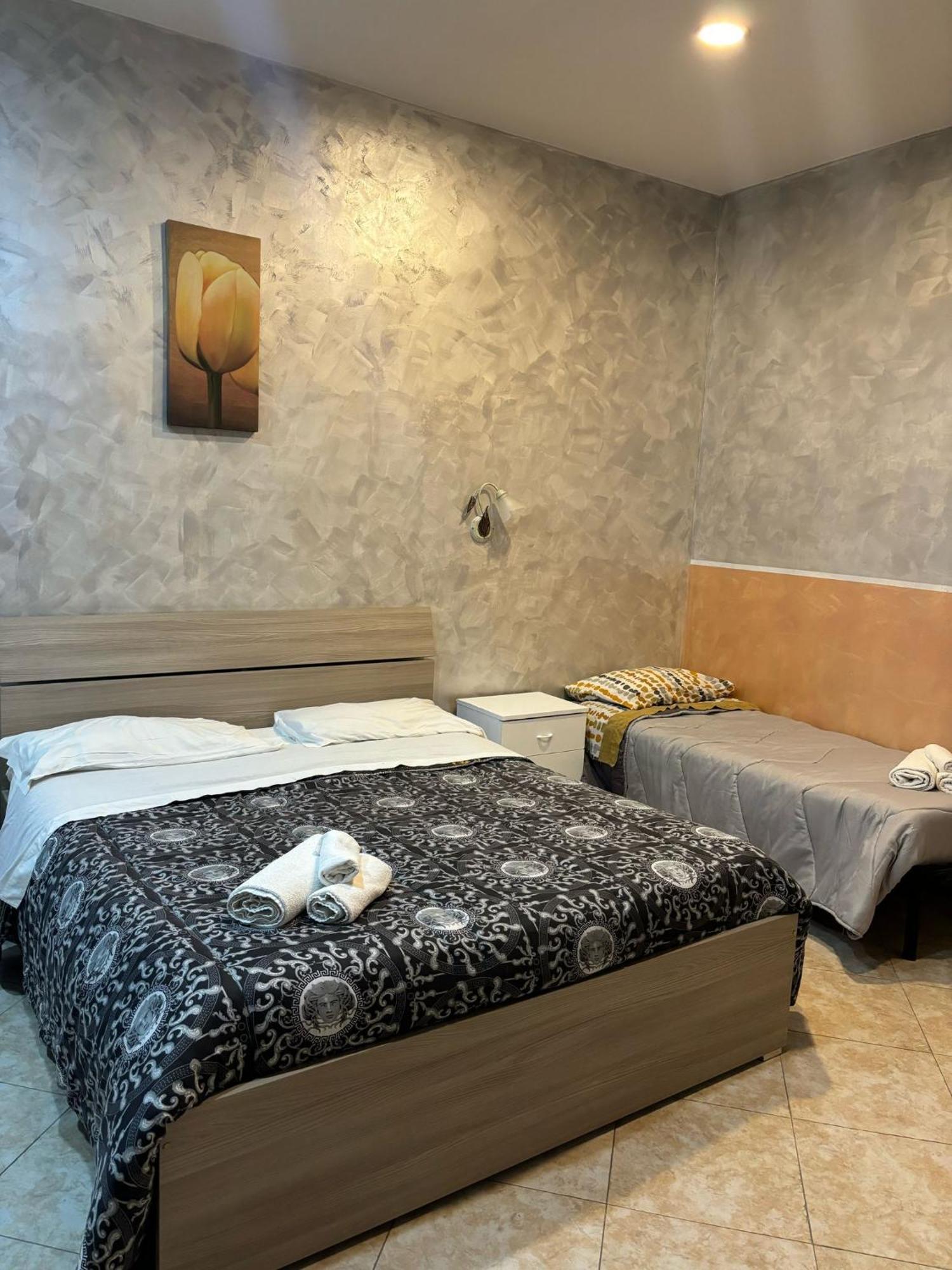 San Gaetano Bed Hotell Neapel Exteriör bild